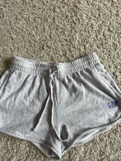 GAP グレー ショートパンツ サイズS