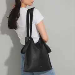 新品　BEAURE × Ray BEAMS / 別注 2WAY バッグ　ブラックのサムネイル