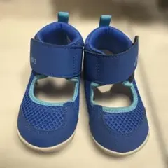 asics 青いベビーシューズ