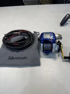 限定1セット】ワカサギ電動リール疾風プレミアムリミテッド+タックルケース+他多数 限定1セット】ワカサギ電動リール疾風プレミアムリミテッド+