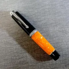 【極美品 送料込】デルタ 万年筆 ドルチェビータ スタウト １８Ｋ Ｆ オレンジのサムネイル