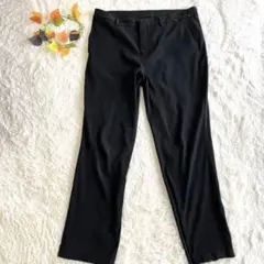 ユニクロ　テーパード　スラックスパンツ　メンズ　ブラック　XL