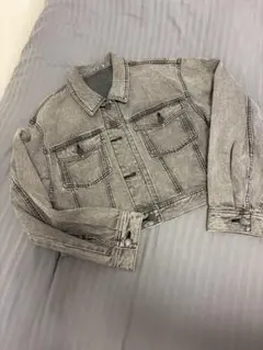 GU 短め丈デニムジャケット