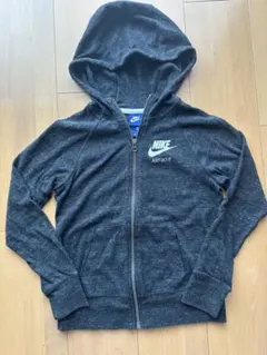 NIKE パーカー キッズM