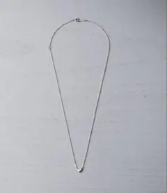 Minimum Heart Necklace