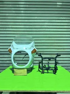cbx125 純正ロケットカウル　ステー付き SUPER SPORT 美品 cbx125 純正ロケットカウル ステー付き SUPER SPORT 美品 - メルカリ