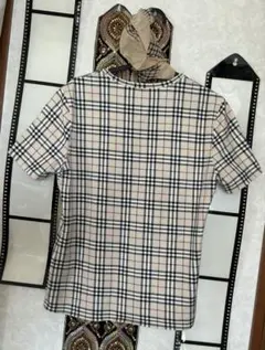 バーバリー、　半袖Tシャツ、ノバチェックのサムネイル