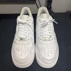 《美品》 ナイキ NIKE エアフォースワン 白 ホワイト