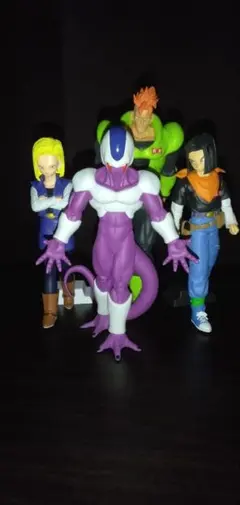 ドラゴンボール出陣フィギュア4体セットのサムネイル
