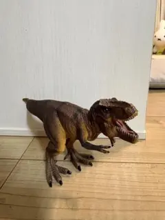 ティラノサウルス フィギュア