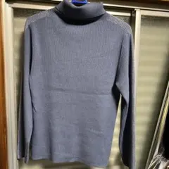 リブ編みタートルネックセーターグレー大きな15号未使用品サイドにラメ高級手触り