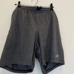 New Balance メンズ　ハーフパンツ新品タグ付き