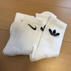 adidas アディダス NIKE ナイキ 靴下 白 2セット 22-24cmのサムネイル