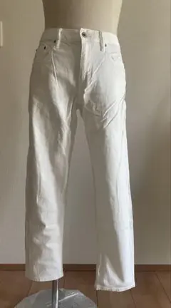 ユニクロ　UNIQLO ジーンズ　テーパードパンツ　ボーイフレンドデニム