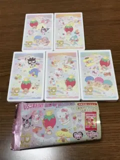 Ｓａｎｒｉｏ　いちご新聞ラブレッツ　プラスチックケース　５個セット