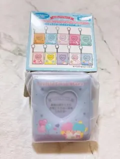 サンリオ　シークレットミニフォトアルバムキーホルダー　リトルツインスターズ