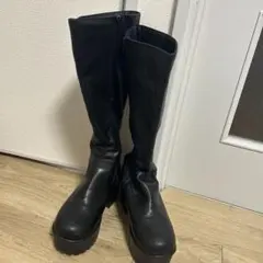 厚底レザーブーツ