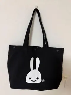 ウサギの顔プリント トートバッグ ブラック