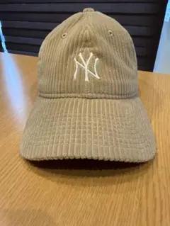 ベージュ コーデュロイ NYロゴ キャップ