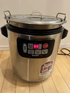 Item thumbnail for item f0ccb107-e4c7-419b-b1d2-511576406f6b