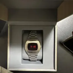 HAMILTON デジタル腕時計 シルバー