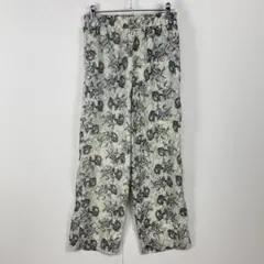 美品 HANERU COMPANY LIMITED カジュアル パンツ 総柄
