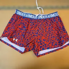 UNDER ARMOUR ショートパンツ 赤/青