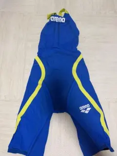 arena 競泳水着 レース用 中京大学エンブレム arena 競泳水着 レース用 中京大学エンブレム - メルカリ