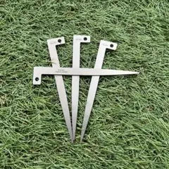 Item thumbnail for item 796344b9-f72f-46fd-b6e8-4293d3370b7d