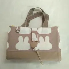 Item thumbnail for item 773fe9eb-f356-482a-933d-a2ea2ea00dee