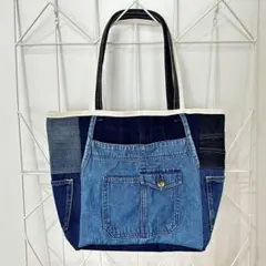 ヨコ型A4すっぽり★ハンドメイド★マザーズバッグ トートバッグ デニムリメイク