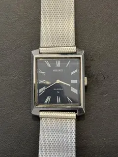 ヴィンテージ SEIKO シャリオ 手巻き セイコー 2220-3030のサムネイル
