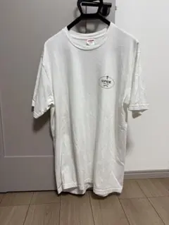 Tシャツ【supreme】