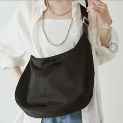 russetラウンドビッグショルダーバッグ