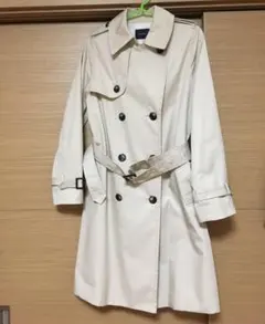 トレンチコート☆ドゥアルシーブ　就活のサムネイル