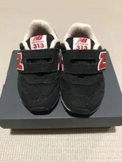 new balance 313 キッズシューズ 黒/赤　12.5㎝