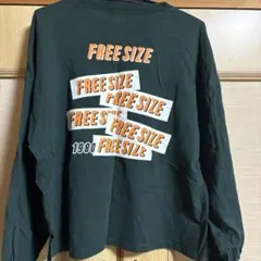 wego ロゴTシャツ