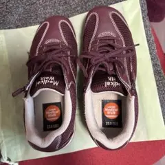 Item thumbnail for item 69acf99e-5cac-4fd8-9d5c-d2704667e6e7