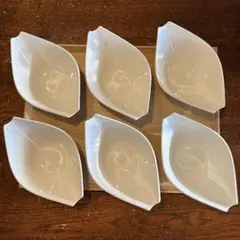 Villeroy & Boch 葉っぱ型ホワイト陶器ボウル6個セット