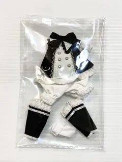 Item thumbnail for item 04bf7602-108b-44c8-932b-33d9e142fb98