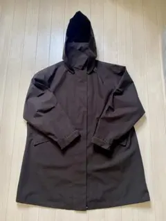 UNIQLO フード付き（取り外し可能）ブロックテックコート　ステンカラーコート