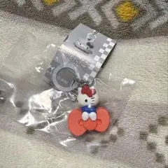 【新品】ハローキティ アメリカンデザイン めじるしアクセサリー　カプセルトイ