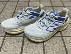 美品　ニューバランス　Fresh Foam X 1080 シューズ　靴　23cmのサムネイル