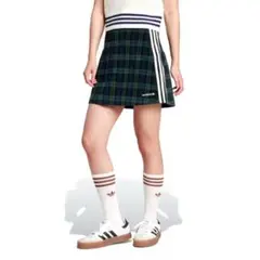 激レア　新品　アディダス　adidas コーデュロイ タータンスカート チェックのサムネイル