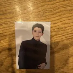 ジョシュア NEW_ フーディー 付属 トレカ