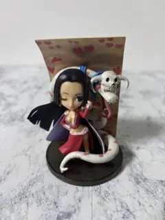 ONE PIECE 一番くじ　ボアハンコック　カードスタンドフィギュアのサムネイル