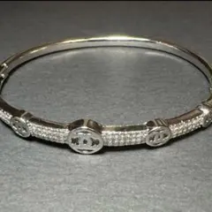 CHANEL シルバーバングル