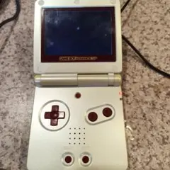 任天堂 GAME BOY ADVANCE SP 本体　ファミコンカラー
