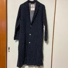 薄手のロングコートのサムネイル