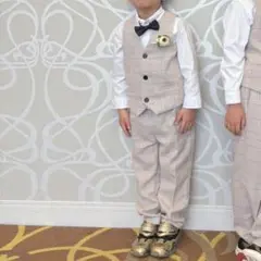キッズ　フォーマルスーツ 男の子　120cm ベスト　チェック柄　結婚式